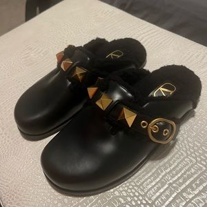 Valentino Garavani Leather Slipper Clogs